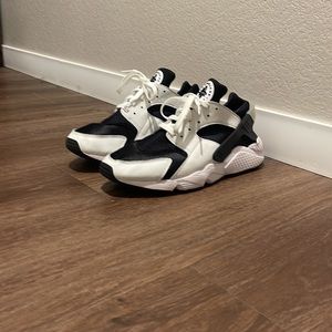Nike Huraches